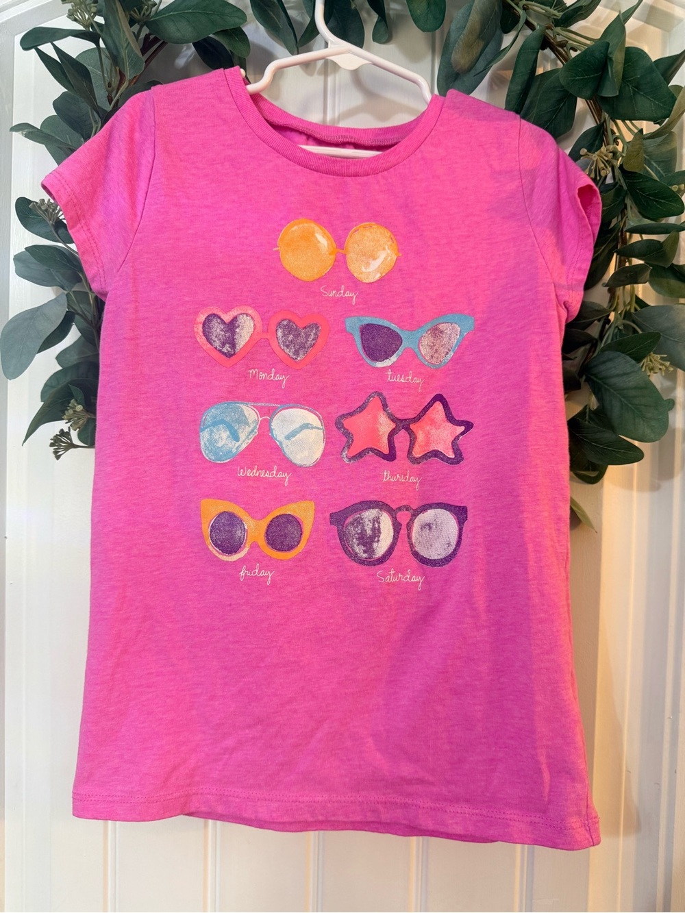 💫10/$25 • Osh Kosh Pink Graphic Sunglasses Tee